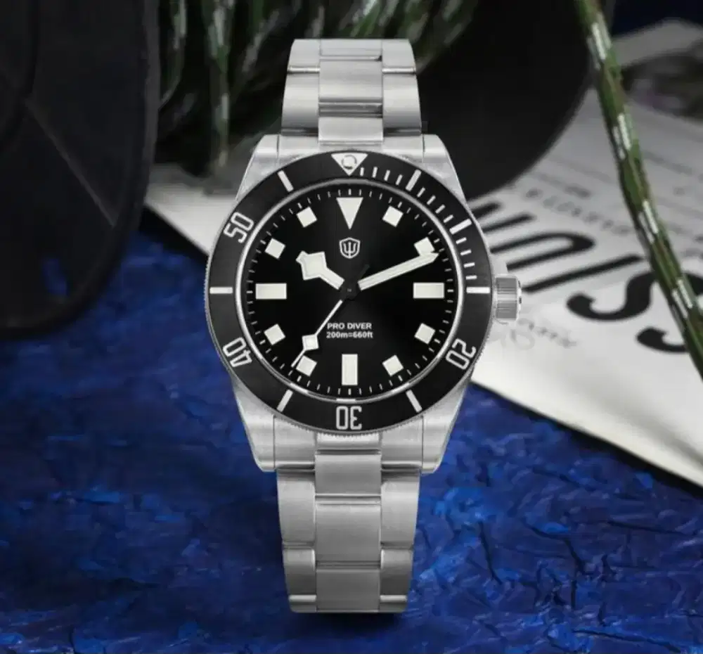 Jam tangan watchdives WD1969 japan VH31 sweep quartz homage tudor