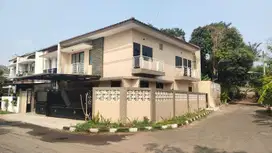 rumah bagus hook villa melati mas Vista boulevard