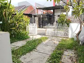 Rumah Minimalis Lingkungan bagus Strategis permata Cisaranten