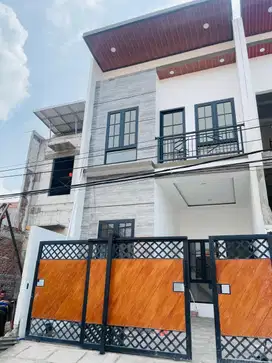 TER ISTIMEWAH RUMAH KEPUTIH BHAKTI ITS HANG TUAH BUMI MARINA