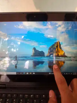 Jual cepet Yoga E11 touscren Ram 4 Ssd 128 ngebut