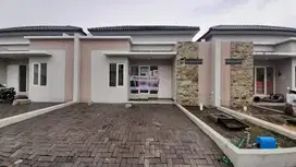 Rumah Disewakan Di Newton Park Blok C, Sedati, Sidoarjo