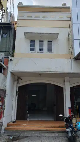 Ruko Siap Pakai,Cocok usaha dan kantor Jl. Setiabudi  – 10587