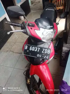 Supra x tahun 2006 karbu