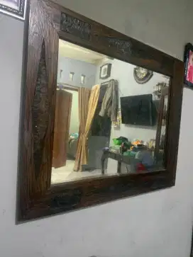 Kaca furniture jati