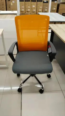 Kursi kantor display