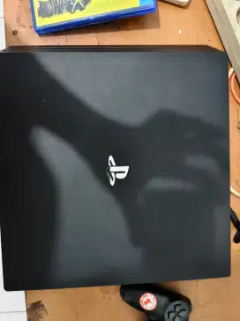 PS4 Pro Second + Stik + Satu kaset