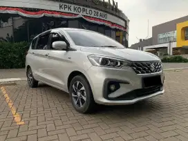HARGA PROMO!! SUZUKI ERTIGA GX HYBRID AT MATIC 2023 SILVER