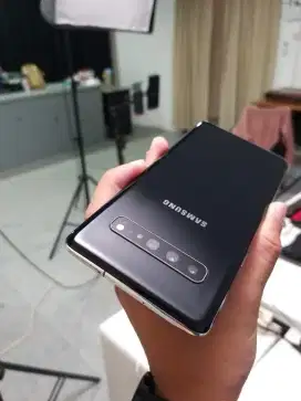 SAMSUNG S10 VERSI 5G SPEK GAHAR LANGKA BLACK EDITION 8/256 BISA TT/BT