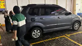 Daihatsu Xenia 2010 Bensin