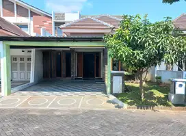 Rumah Graha Estetika Tembalang Dekat Kampus UNDIP