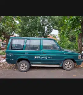 Toyota Kijang Rover 94 dijual murah