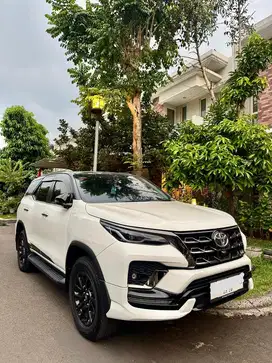 (Km 15rb) Fortuner GR 2.8 diesel 2023/2024 tt VRZ pajero 2021/2022
