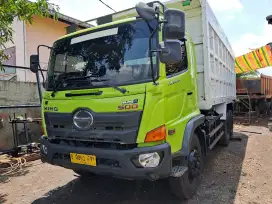 Hino fm280jd tahun 2023 dump truck