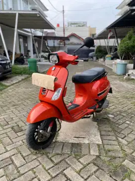 Vespa S 125 iget tahun 2022, surat lengkap pajak panjang