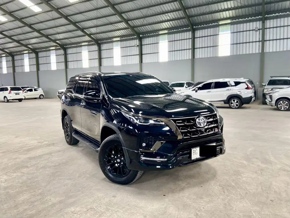 Toyota Fortuner 2.8 GR Sport 2023 / 2024 AT Matic, Super terawat