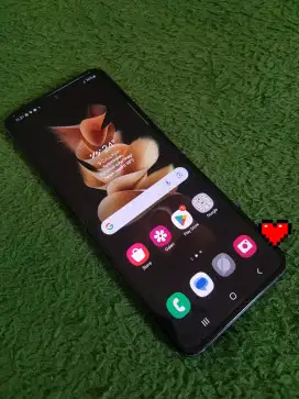 Samsung Z flip 3 8/256 SEIN