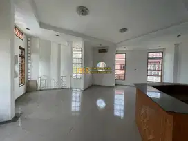 Dijual Rumah Hook 2 Tingkat di Komplek Taman Kyoto - Medan Selayang