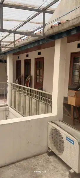 Dijual Rumah Kost Nyaman & Strategis di Jl Cihapit Bandung