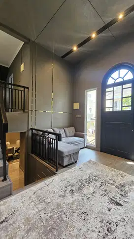 Rumah Brand New Ala Show Unit Furnished  Lokasi Strategis