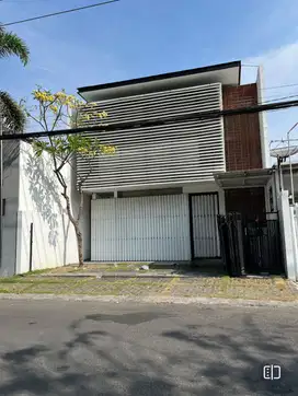 Ruko Manyar Jaya