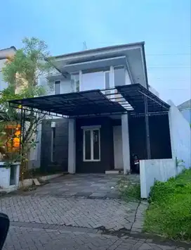 Dijual Rumah Royal Residence Wiyung Cluster Harewood Surabaya RR26