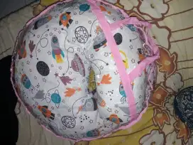 Bantal menyusui