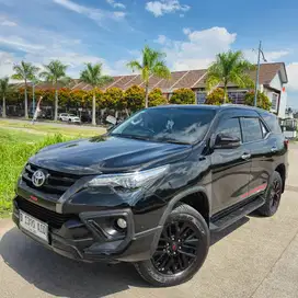 Fortuner TRD Kick Sensor 2.4 Diesel AT Full Ori 2020