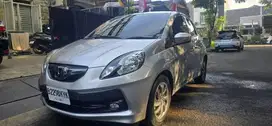 Honda Brio 1.2 E CVT  Antik!!