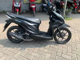 Beat Deluxe iss 2021.Pajak hidup