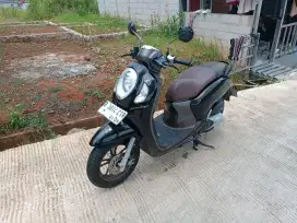Scoopy prestige