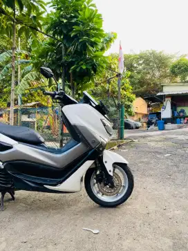 Yamaha nmax 155cc non abs bluecore fi Tahun 2016