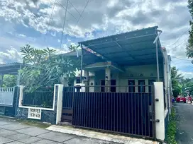 Rumah furnish di jakal km 7,5 dekat ugm