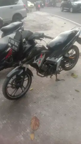 Honda cs 1 one tahun 2009