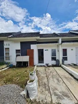 Dijual oper kredit rumah subsidi kamar 1