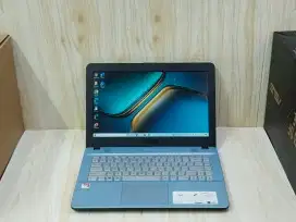 ASUS X441B AMD RADEON 5 GRAPHICS RAM 4GB SSD 256gb
