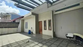 Rumah bagus di Komplek Dakota Gunung batu, SHM, Dekat exit tol Pasteur