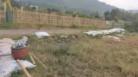 tanah belakang museum angkut wisata kota batu