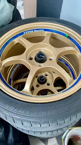 Velg R17 Advan RG Pcd 4x100 + Ban Dunlop