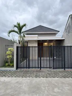 Rumah Cantik Di Purwomartani Dekat Exit Tol