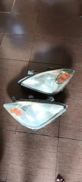 head lamp xenia/avanza 2005-2011