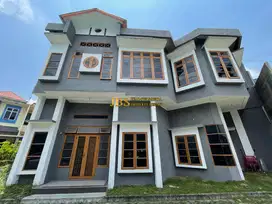 Dijual Rumah Hook di Komplek Taman Kyoto, Medan Selayang