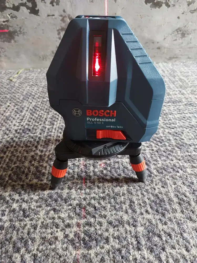 LASER LEVEL ALAT KERJA