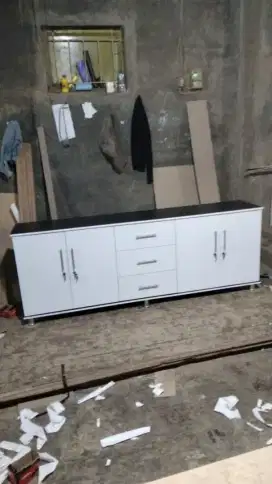 Meja TV ukuran panjang 2meterr