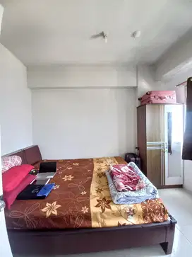 Sewa apartemen grand emerald lt 22 type 2kamar fully furnished