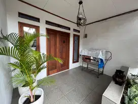 Rumah LT 170m di Jl. Pinang Pondoklabu, Jakarta Selatan