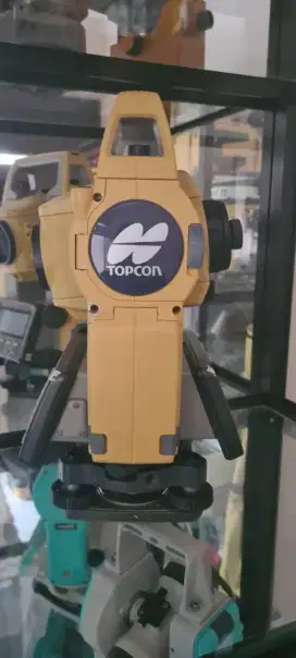 Harga alat ukur lahan Total station Topcon es 101 exs pakai, full set