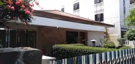 Jual Butuh Rumah Tua Hitung Tanah Kawasan Tubagus Ismail