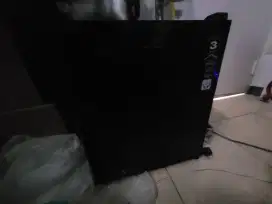 Kulkas mini Polytron 50L