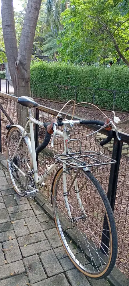 Sepeda balap jadul roadbike